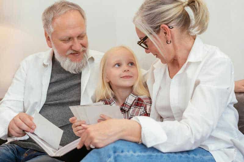 Are All on 4 Implants a Better Solution Than Dentures?